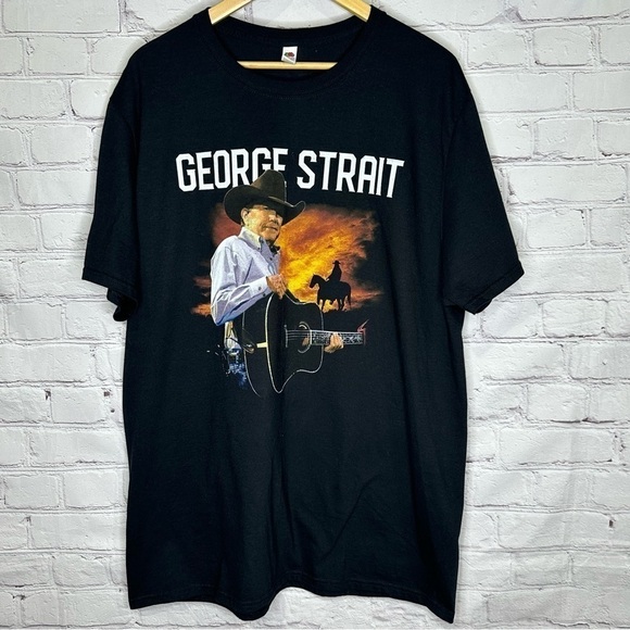 Fruit of the Loom Other - George Strait black short sleeve concert T-shirt